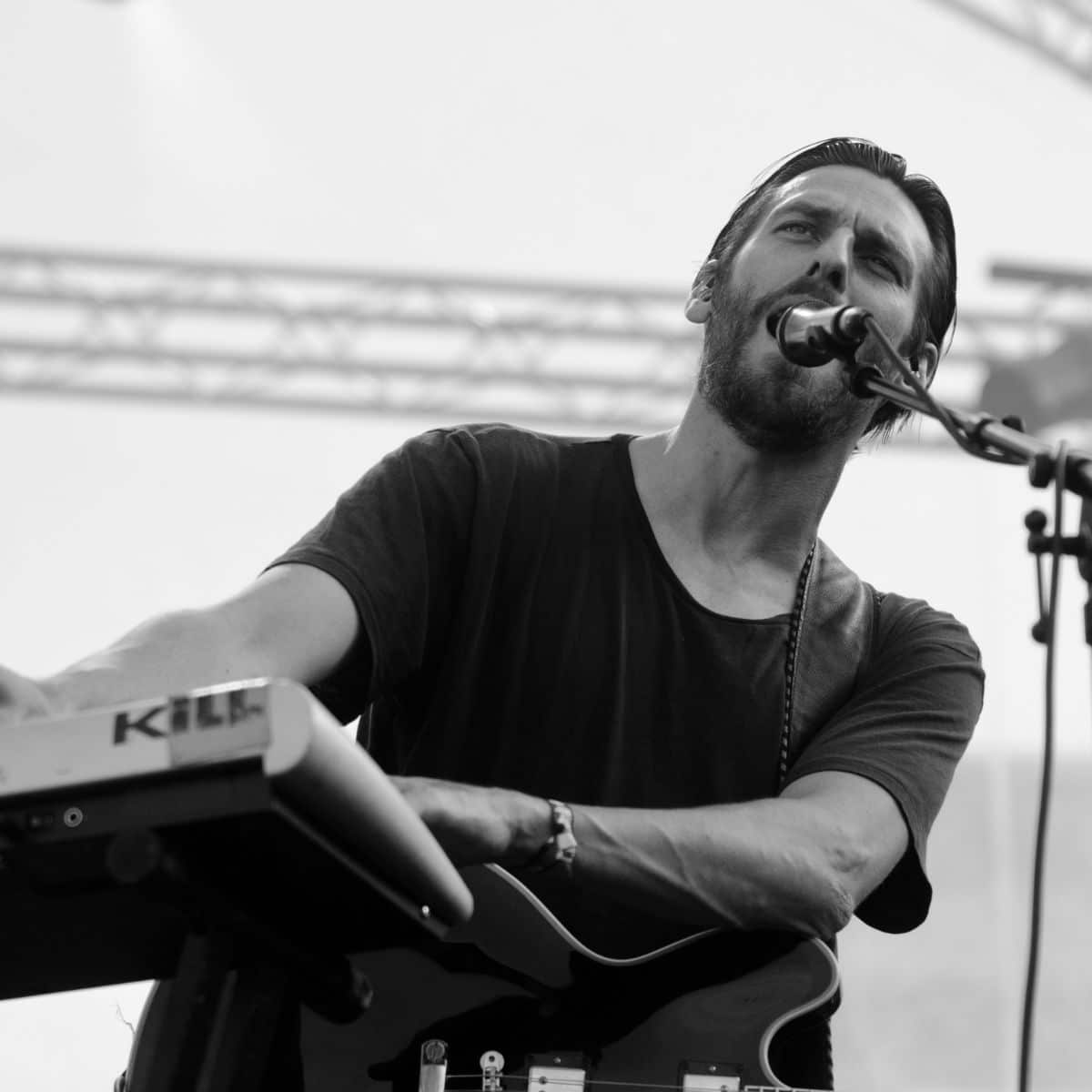 music social networks for brand building