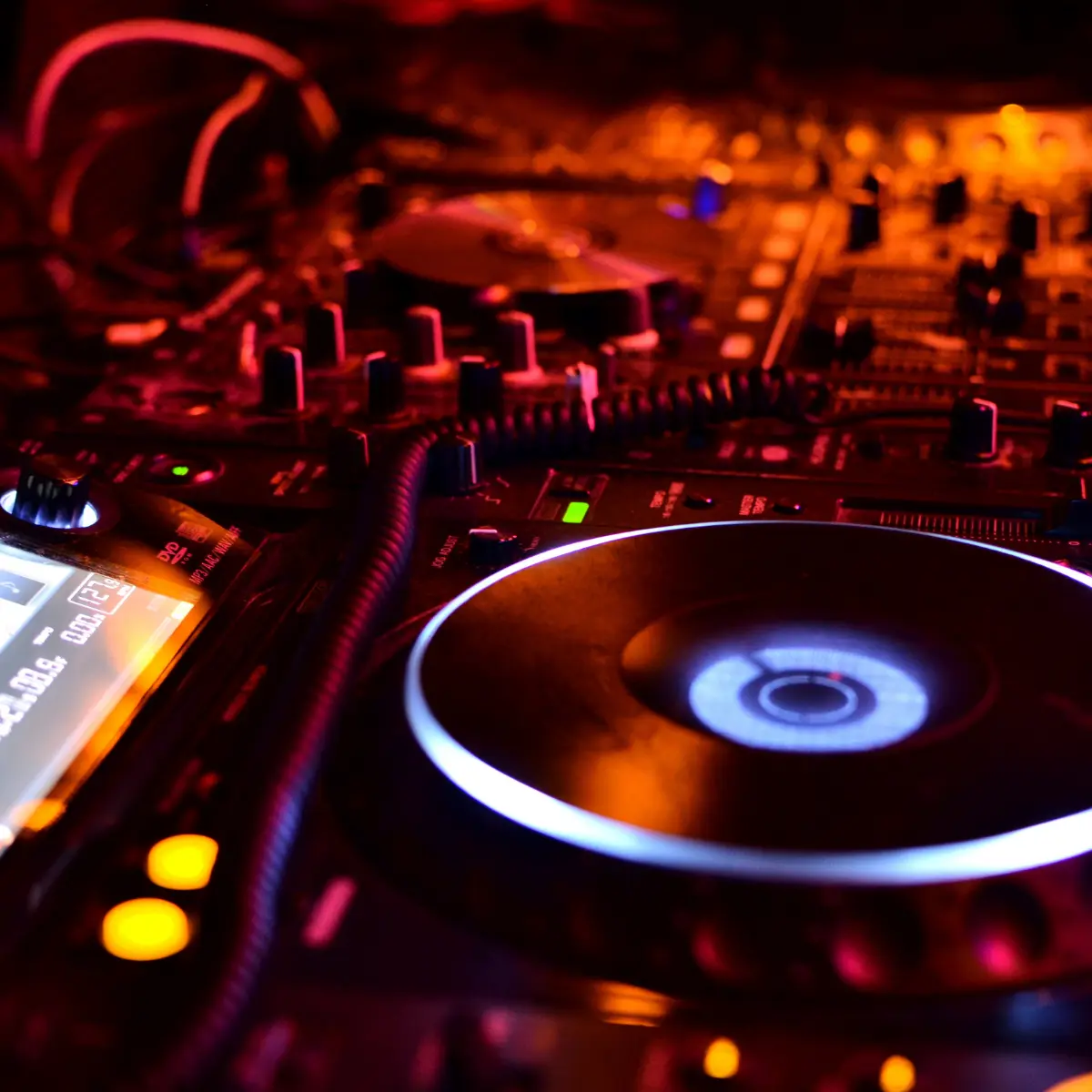 Music distribution evolution driven by intelligent tools and automation for digital platforms.